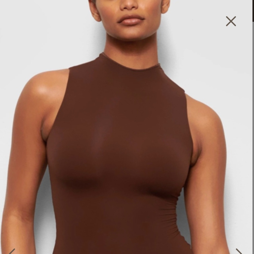Skims fits everyone bodysuit.